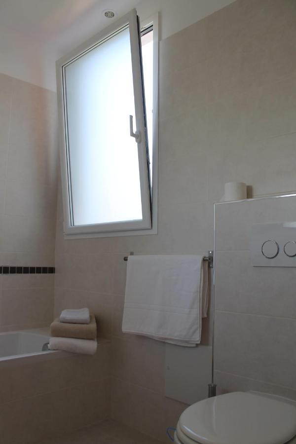 Agreable 3 Pieces Climatise Avec Vue Mer Et Parking Villefranche-sur-Mer Exteriör bild