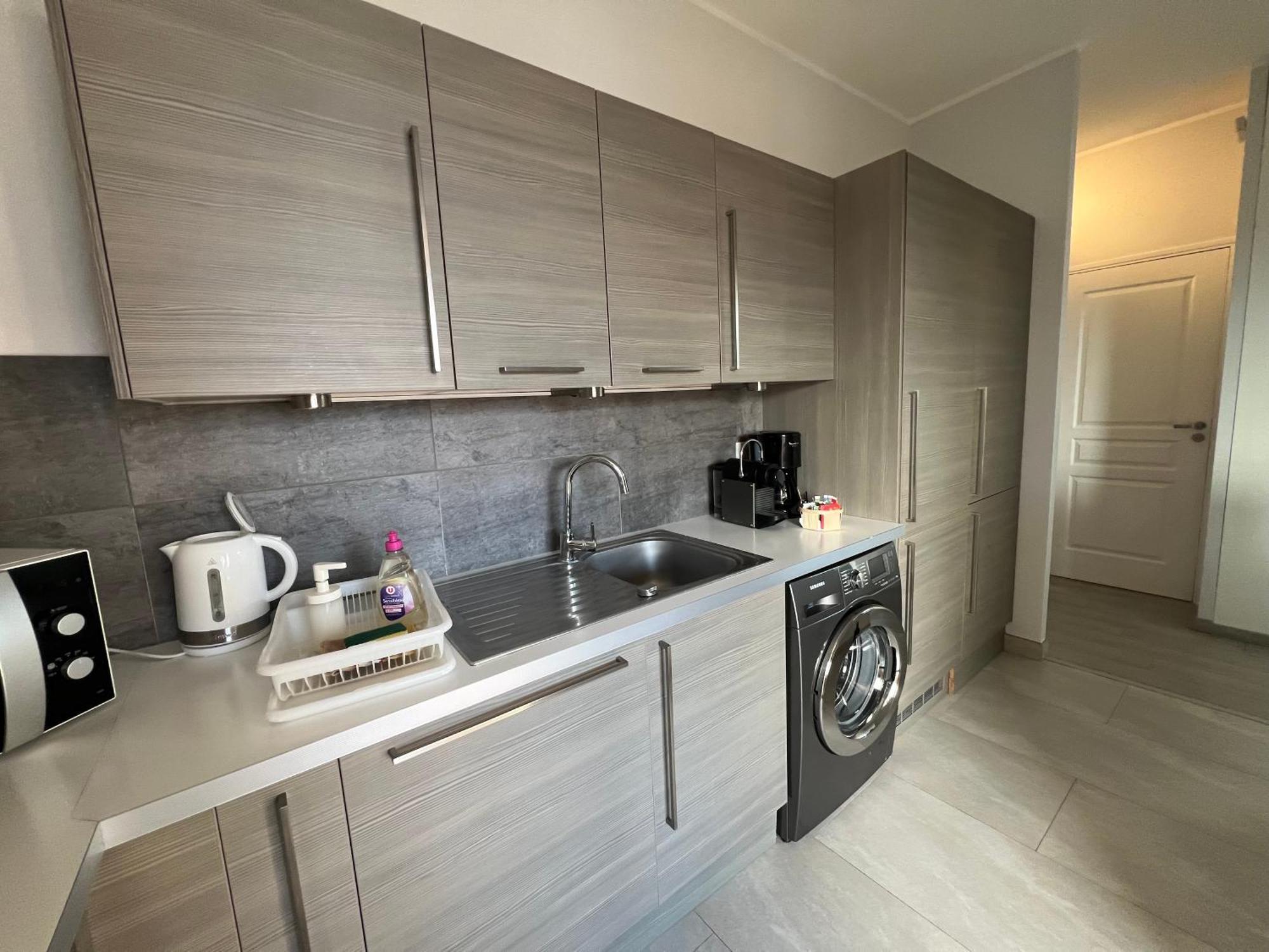 Agreable 3 Pieces Climatise Avec Vue Mer Et Parking Villefranche-sur-Mer Exteriör bild