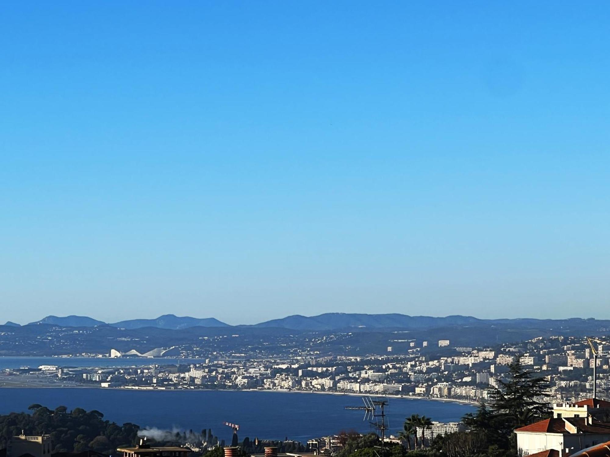 Agreable 3 Pieces Climatise Avec Vue Mer Et Parking Lägenhet Villefranche-sur-Mer Exteriör bild